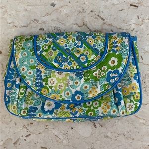 Vera Bradley small clutch